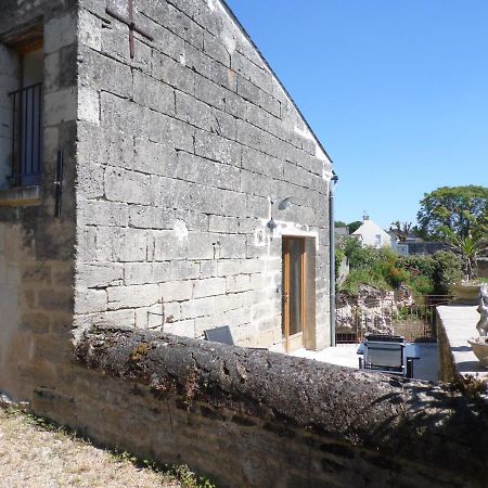 Maisonnette Climatisee Avec Parking Prive Doue-en-Anjou Exterior photo